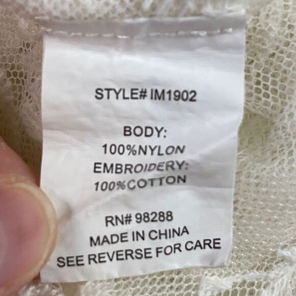 CAL STYLE Boutique Lace Embroidered Kimono, Large - Picture 11 of 13